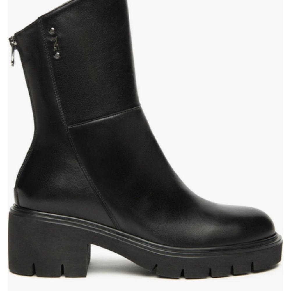 NeroGiardini Lug Sole Bootie